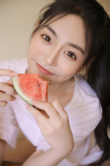 美丽小蜜桃4